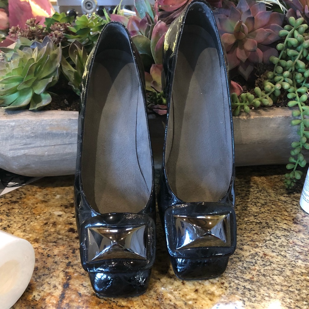 Stuart Weitzman shoes